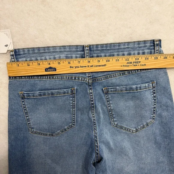 Viral Time and Tru Women's Flare Jeans With Seam 10 - Picture 6 of 9